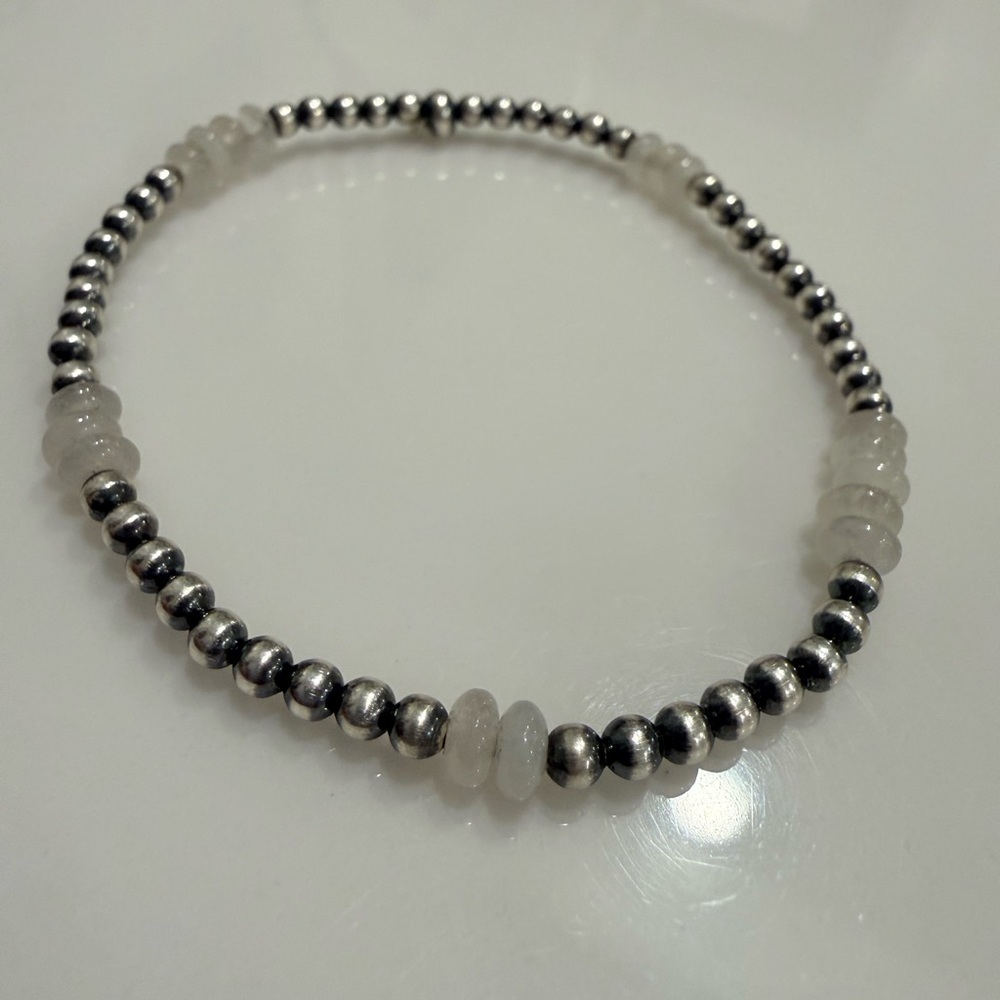 Chic Sterling Silver and White Beaded Bracelet - Picture 2 of 2